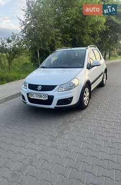Внедорожник / Кроссовер Suzuki SX4 2011 в Львове