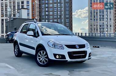 Внедорожник / Кроссовер Suzuki SX4 2014 в Киеве