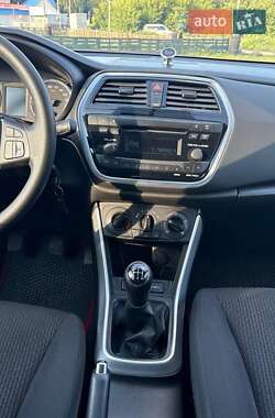 Внедорожник / Кроссовер Suzuki SX4 2021 в 