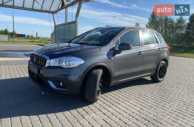 Внедорожник / Кроссовер Suzuki SX4 2018 в Ровно