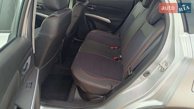 Внедорожник / Кроссовер Suzuki SX4 2021 в Киеве