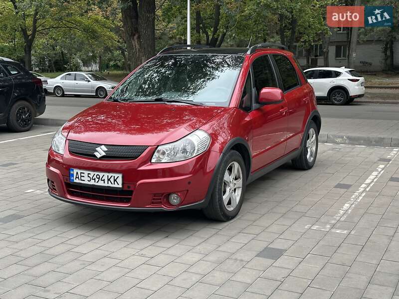 Позашляховик / Кросовер Suzuki SX4 2012 в Дніпрі