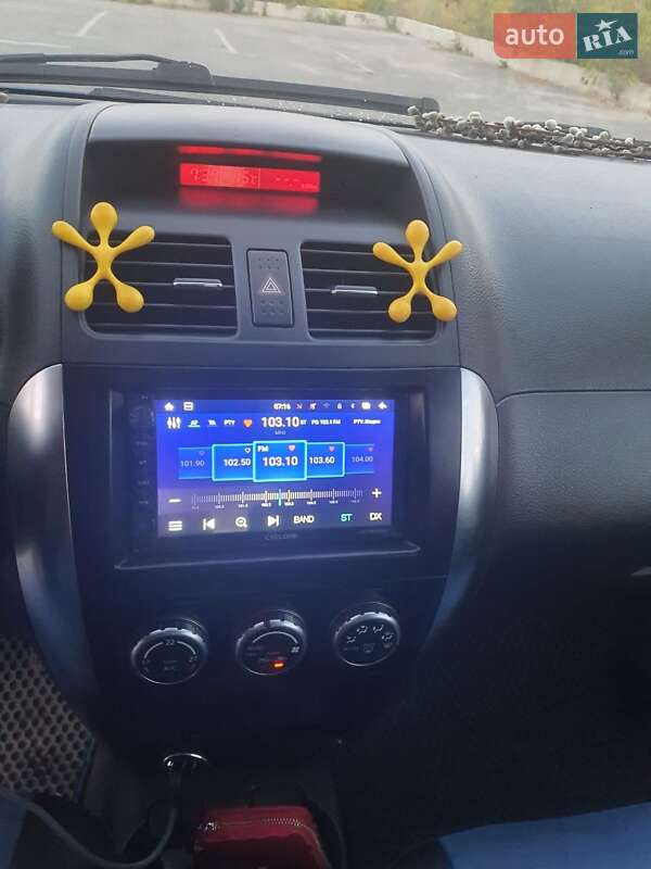 Хэтчбек Suzuki SX4 2007 в Буче