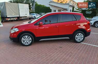 Позашляховик / Кросовер Suzuki SX4 2015 в Києві