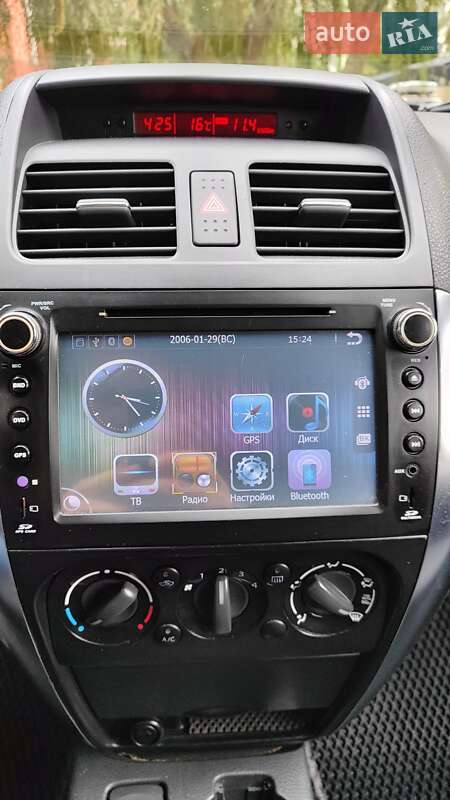 Седан Suzuki SX4 2008 в Львові