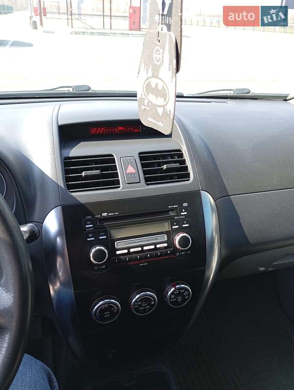 Хэтчбек Suzuki SX4 2007 в Киеве