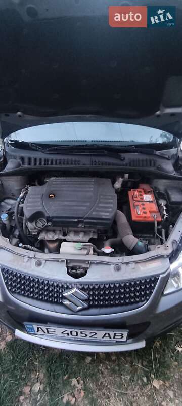 Позашляховик / Кросовер Suzuki SX4 2014 в Кривому Розі