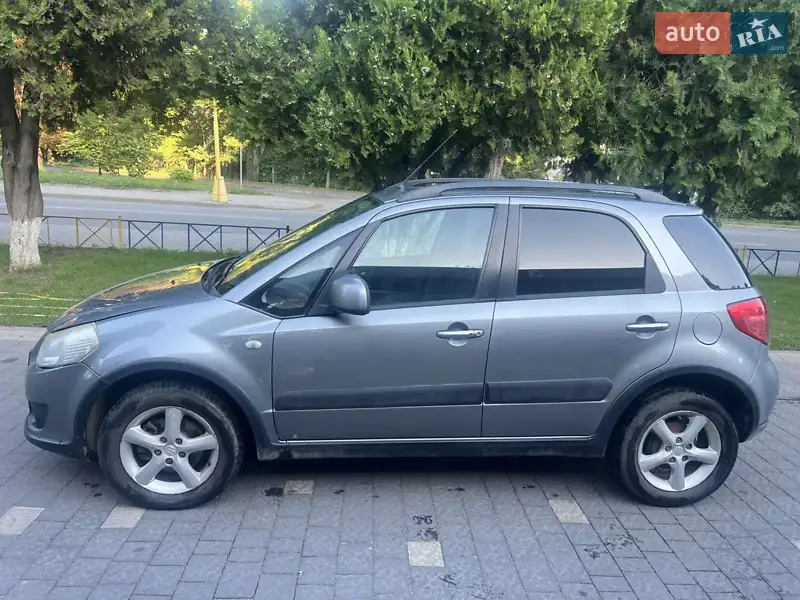 Suzuki SX4