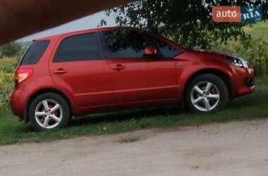 Хэтчбек Suzuki SX4 2008 в Ватутино