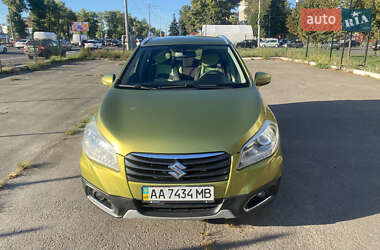 Внедорожник / Кроссовер Suzuki SX4 2014 в Киеве