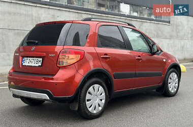 Внедорожник / Кроссовер Suzuki SX4 2012 в 