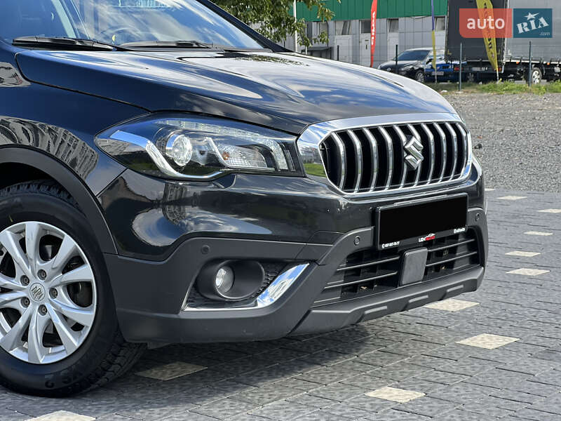 Внедорожник / Кроссовер Suzuki SX4 2017 в Ужгороде фото 17 Внедорожник / Кроссовер Suzuki SX4 2017 в Ужгороде