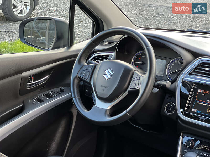 Внедорожник / Кроссовер Suzuki SX4 2017 в Ужгороде фото 46 Внедорожник / Кроссовер Suzuki SX4 2017 в Ужгороде