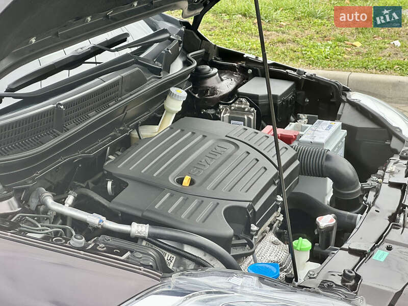 Позашляховик / Кросовер Suzuki SX4 2014 в Житомирі