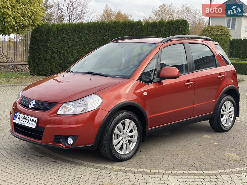 Позашляховик / Кросовер Suzuki SX4 2012 в Бучі