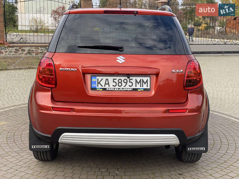 Позашляховик / Кросовер Suzuki SX4 2012 в Бучі