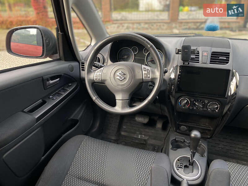 Позашляховик / Кросовер Suzuki SX4 2012 в Бучі