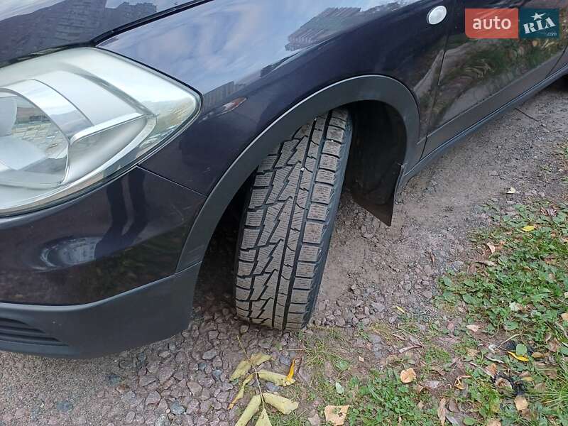 Позашляховик / Кросовер Suzuki SX4 2014 в Вишгороді фото 3 Позашляховик / Кросовер Suzuki SX4 2014 в Вишгороді