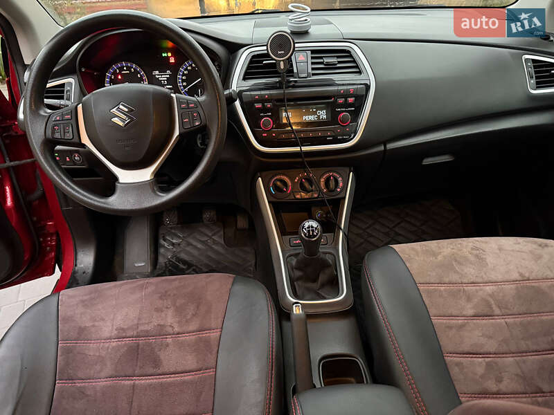 Внедорожник / Кроссовер Suzuki SX4 2017 в Виннице фото 8 Внедорожник / Кроссовер Suzuki SX4 2017 в Виннице