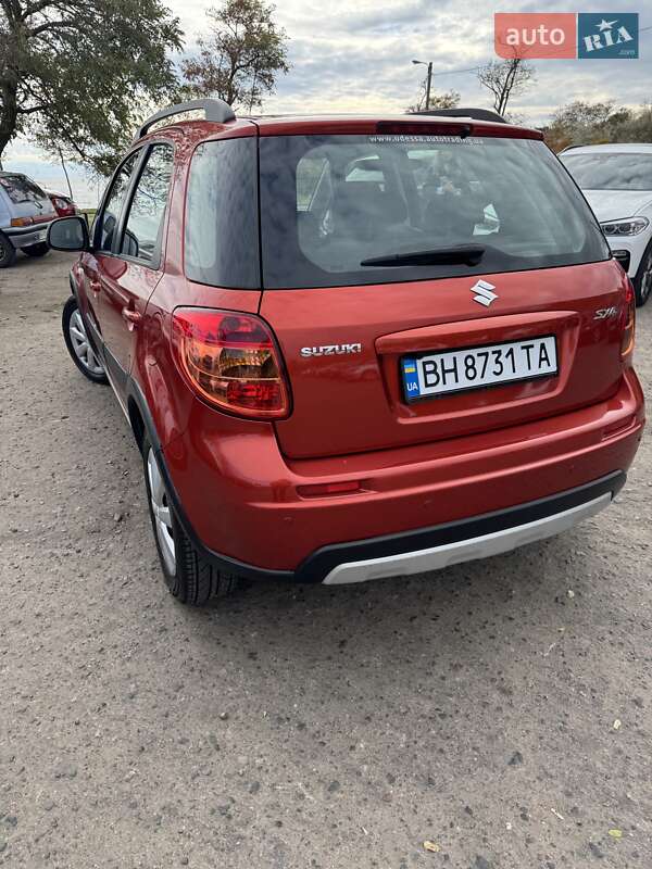 Suzuki SX4 2013 Suzuki SX4 2013