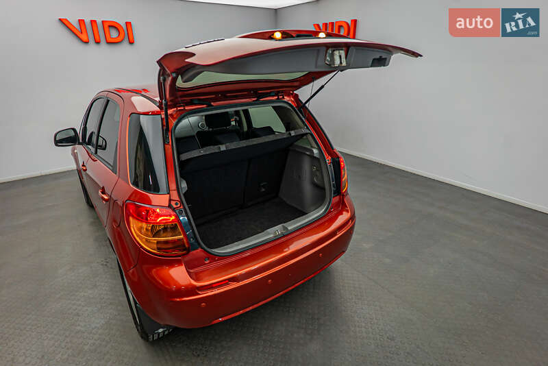 Хэтчбек Suzuki SX4 2008 в Киеве