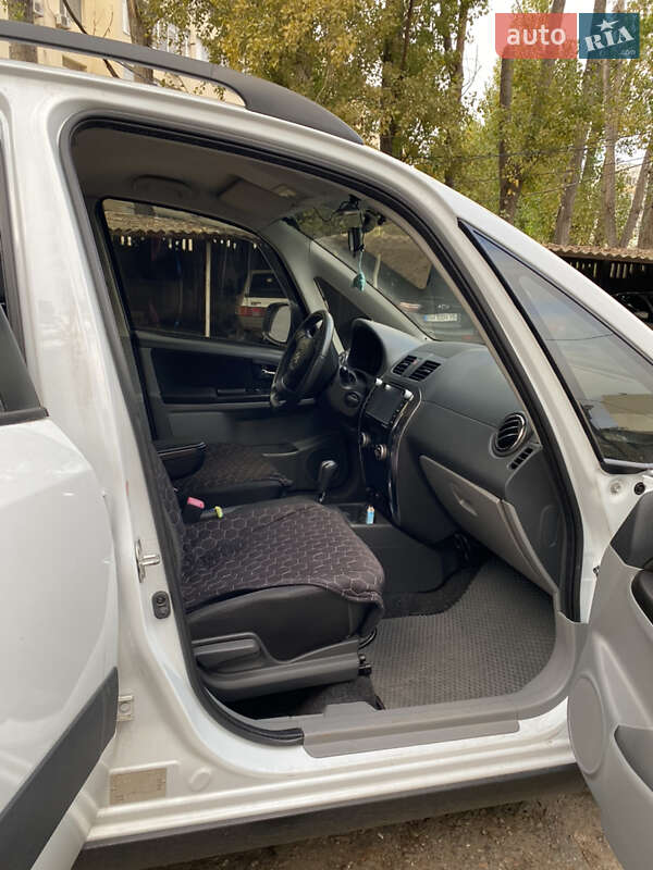 Внедорожник / Кроссовер Suzuki SX4 2012 в Одессе фото 8 Внедорожник / Кроссовер Suzuki SX4 2012 в Одессе