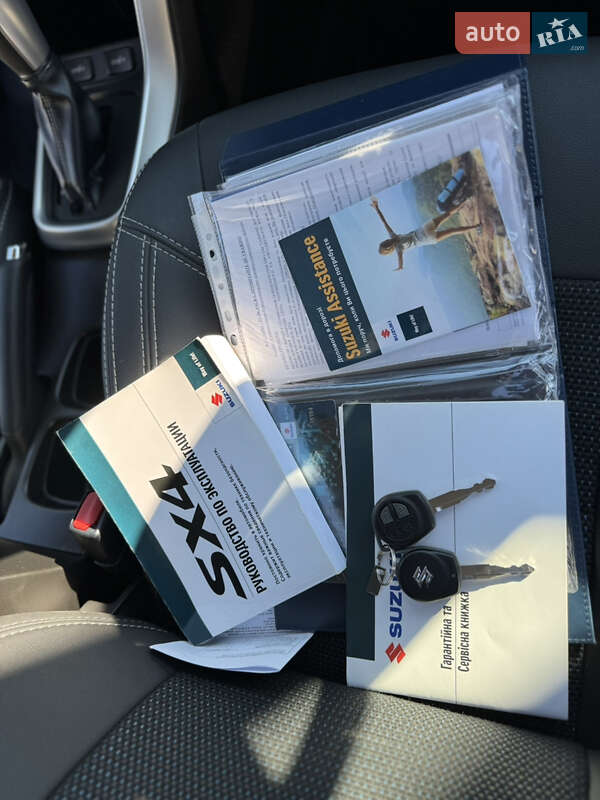 Внедорожник / Кроссовер Suzuki SX4 2017 в Киеве