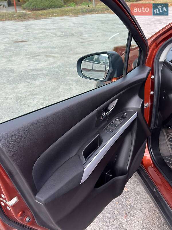 Внедорожник / Кроссовер Suzuki SX4 2021 в Днепре фото 7 Внедорожник / Кроссовер Suzuki SX4 2021 в Днепре