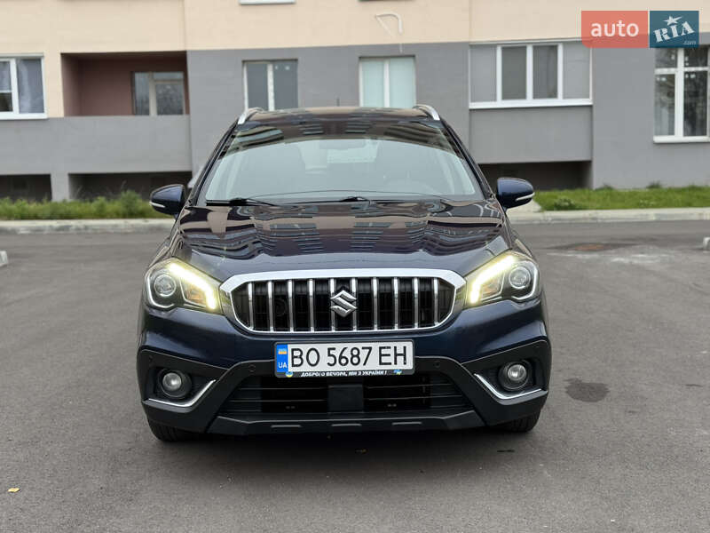 Внедорожник / Кроссовер Suzuki SX4 2017 в Харькове