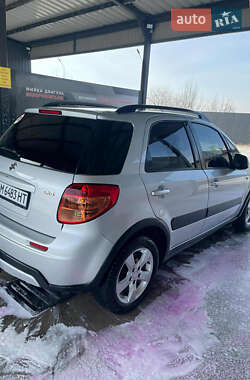 Позашляховик / Кросовер Suzuki SX4 2010 в Черкасах