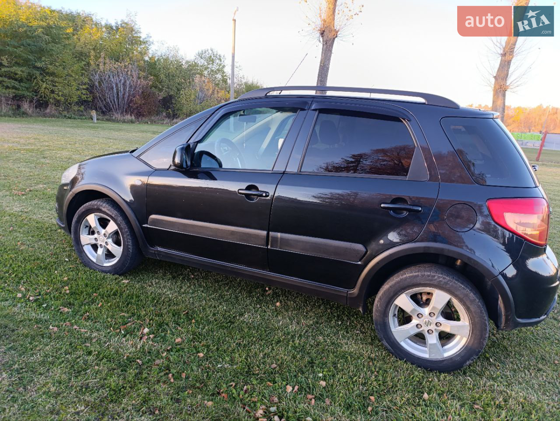 2011 Suzuki SX4 - мініатюра 9