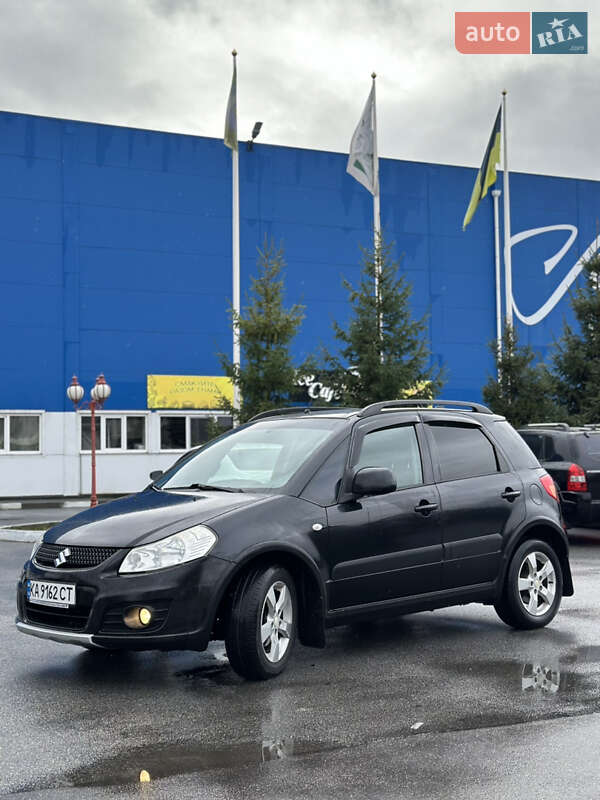 Внедорожник / Кроссовер Suzuki SX4 2011 в Богуславе