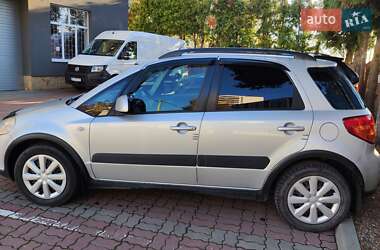 Позашляховик / Кросовер Suzuki SX4 2012 в Львові