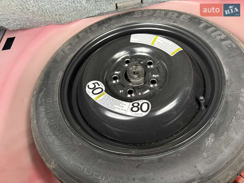 Позашляховик / Кросовер Suzuki SX4 2014 в Києві