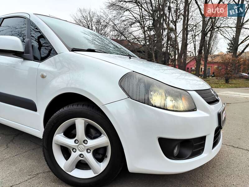 Хэтчбек Suzuki SX4 2009 в Киеве