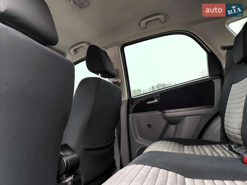 Хэтчбек Suzuki SX4 2009 в Киеве