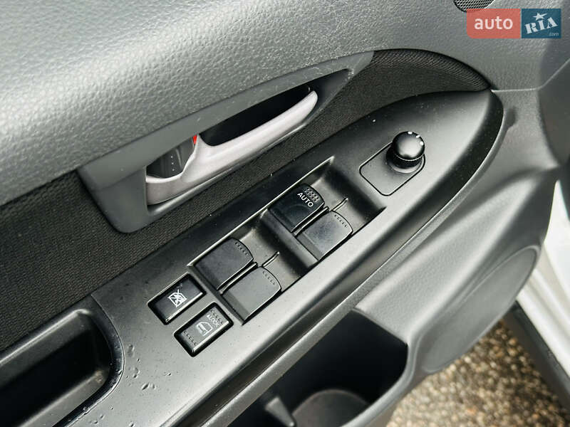 Внедорожник / Кроссовер Suzuki SX4 2010 в Харькове фото 26 Внедорожник / Кроссовер Suzuki SX4 2010 в Харькове