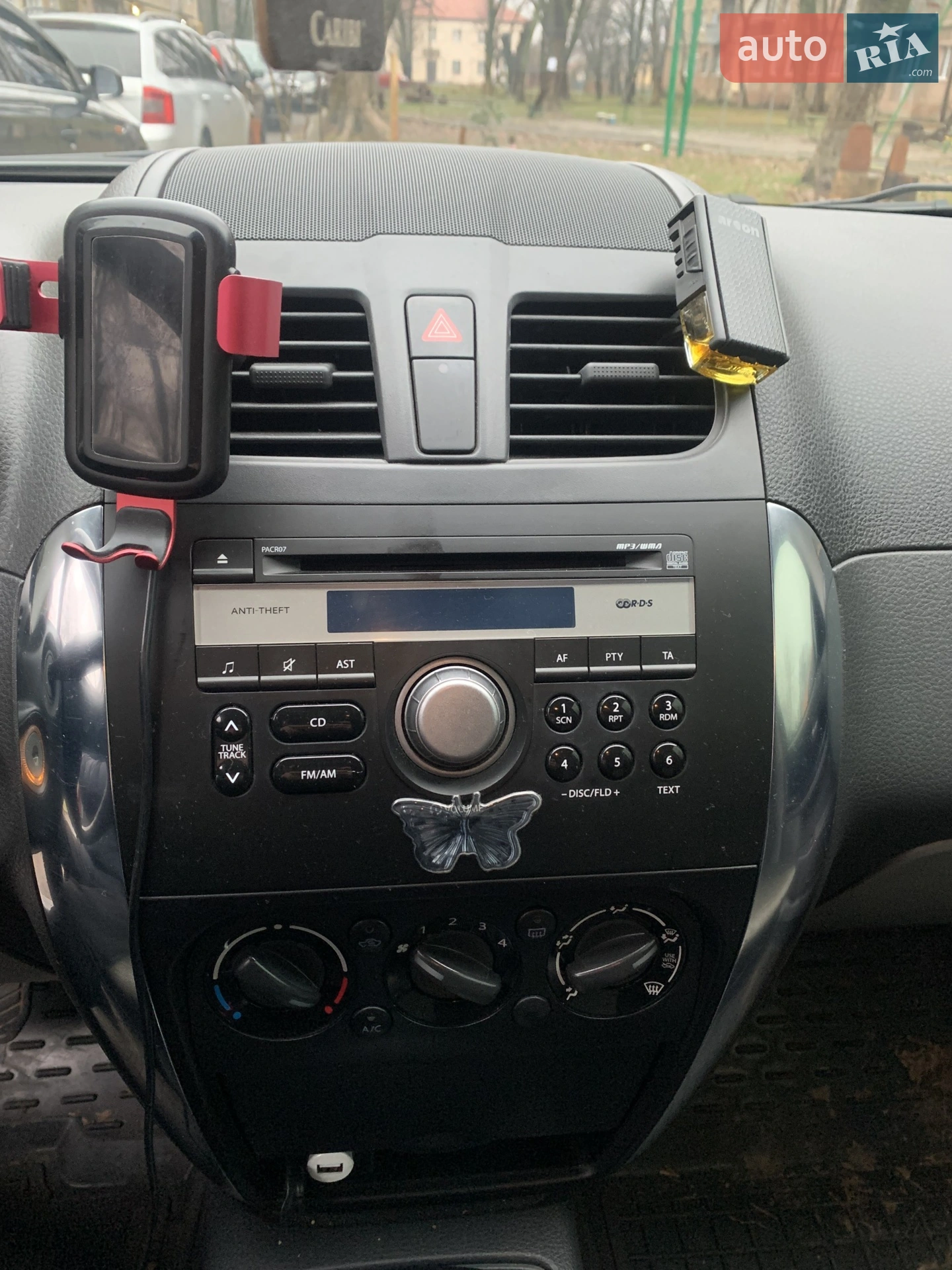 2011 Suzuki SX4 - мініатюра 17