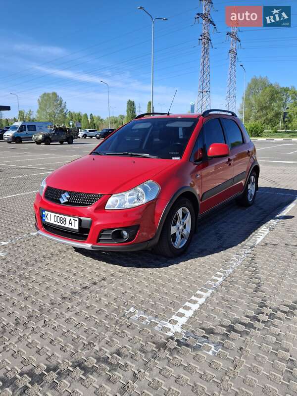 Suzuki SX4 2010 Suzuki SX4 2010