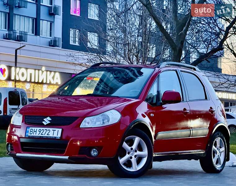 Позашляховик / Кросовер Suzuki SX4 2010 в Одесі