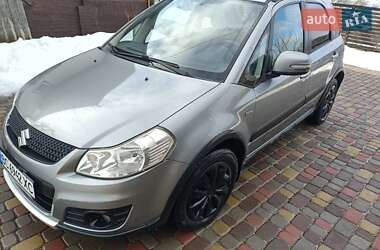 Внедорожник / Кроссовер Suzuki SX4 2012 в Львове