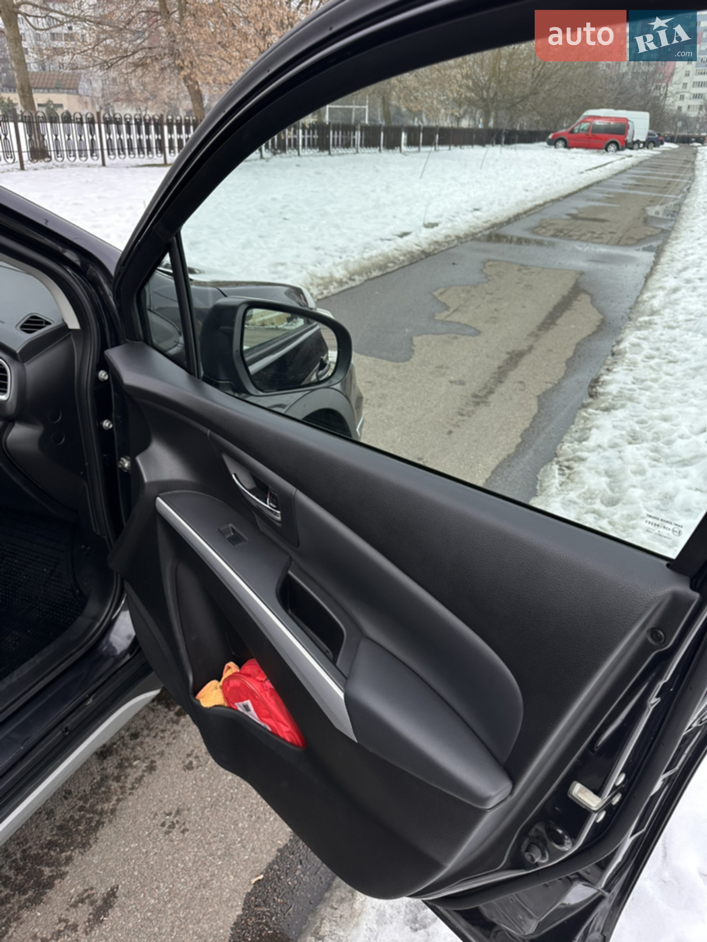 2013 Suzuki SX4 - мініатюра 7