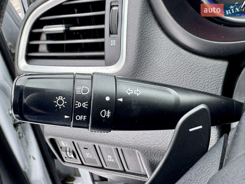 Внедорожник / Кроссовер Suzuki SX4 2017 в Киеве фото 78 Внедорожник / Кроссовер Suzuki SX4 2017 в Киеве