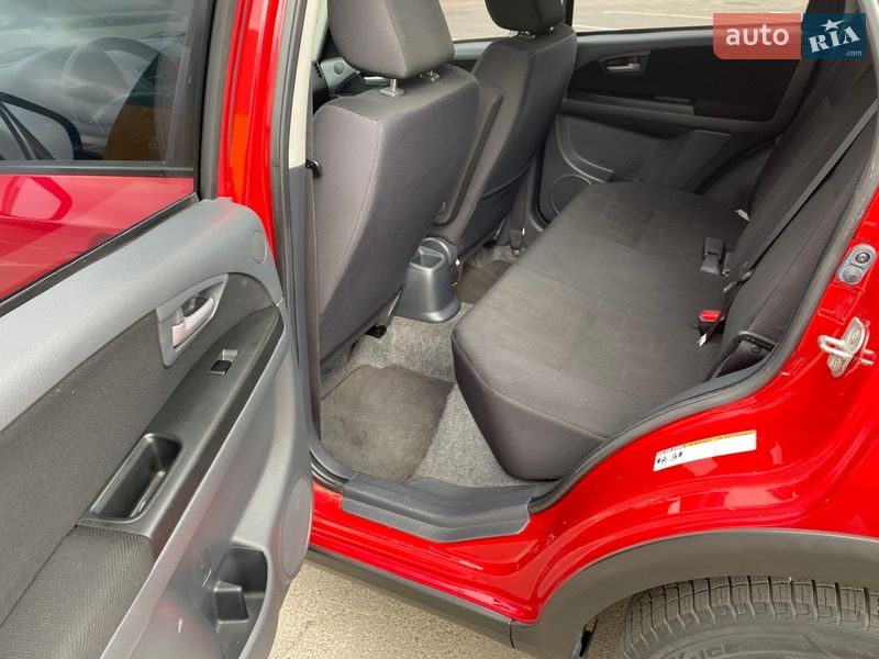 Внедорожник / Кроссовер Suzuki SX4 2011 в Нежине