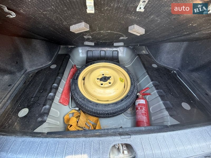 Седан Suzuki SX4 2008 в Івано-Франківську