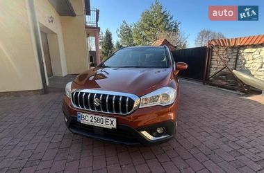 Позашляховик / Кросовер Suzuki SX4 2017 в Львові