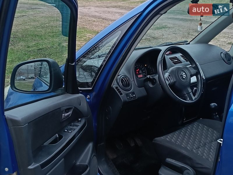 Хэтчбек Suzuki SX4 2007 в Кременчуге