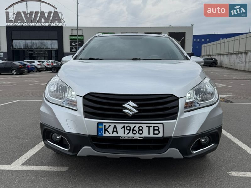 Внедорожник / Кроссовер Suzuki SX4 2014 в Киеве