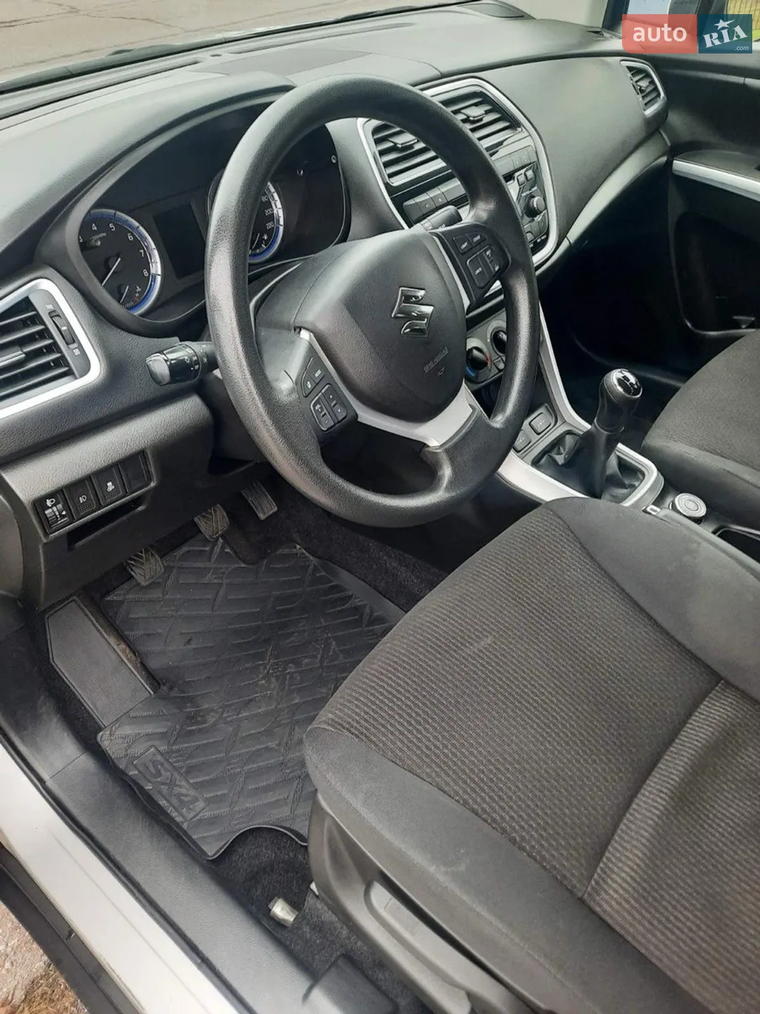 2019 Suzuki SX4 - мініатюра 12