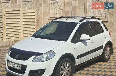 Позашляховик / Кросовер Suzuki SX4 2013 в Одесі